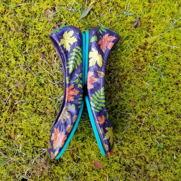 "All Fall" Tieks Size 7 (Taking Comissions) - Picture 5 of 14
